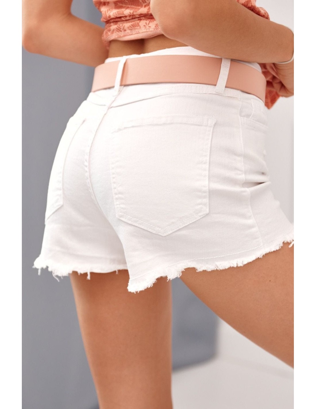 Distressed denim shorts, white MP75619 - Online store - Boutique